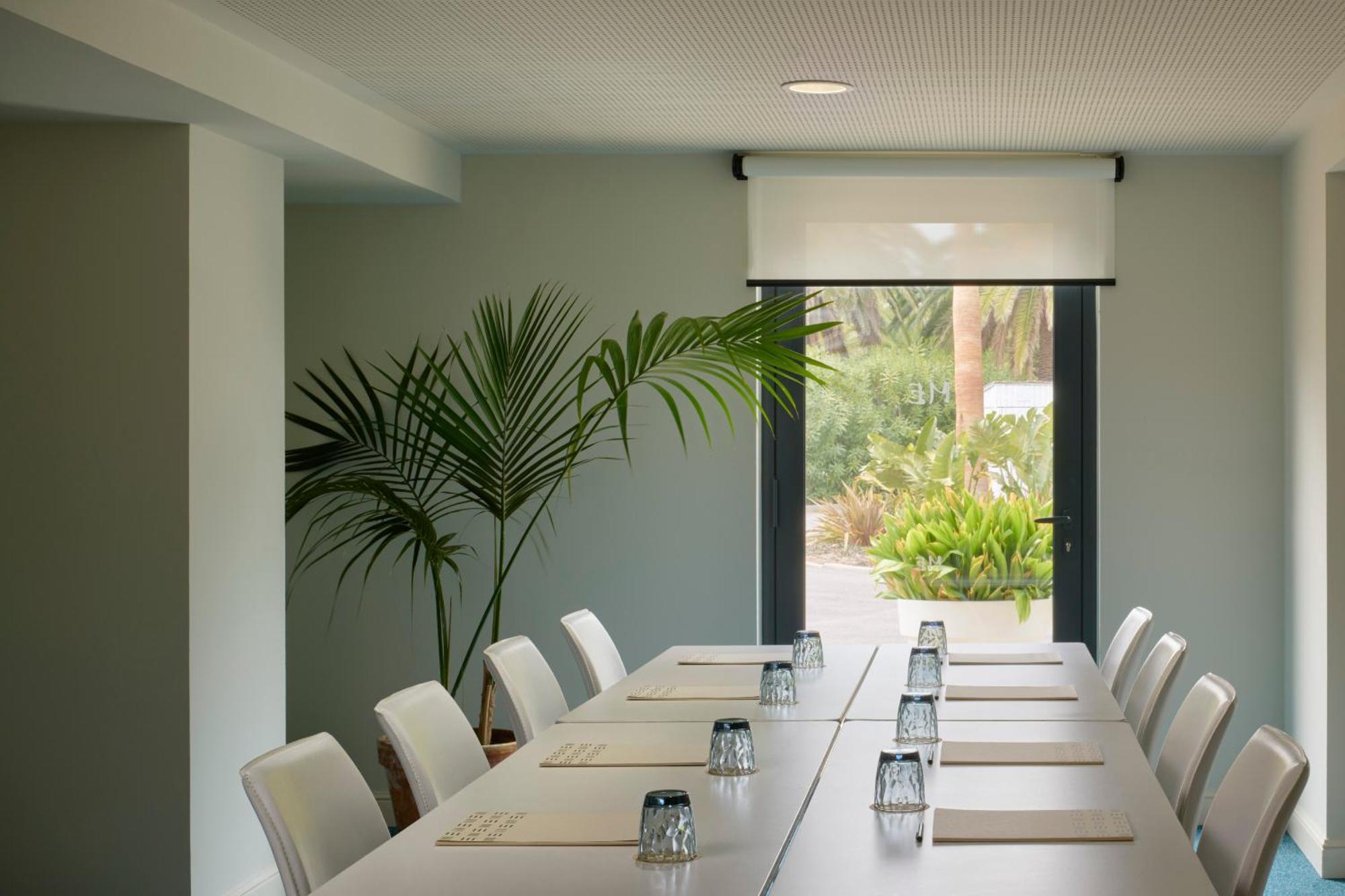 ホテル Me シッチェス テラマール エクステリア 写真 Meeting room